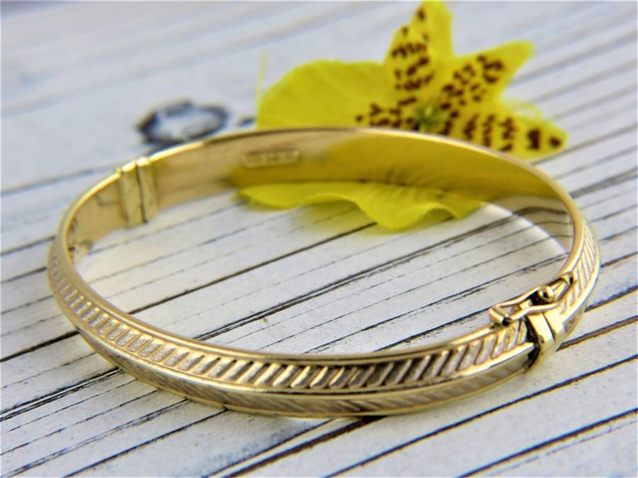 Wedding - Italy 14K Gold Chevron  Bracelet Hinged Cuff Yellow 14k Gold Polished Etched Designer Signed Bracelet w/ Safety Clasp 8.3 grams