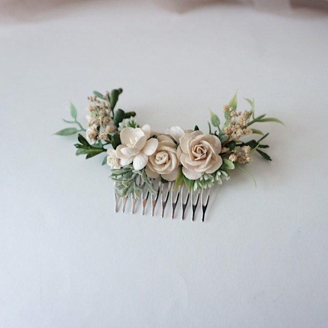 زفاف - Hair comb Ivoryand grenery headpiece, floral hair piece, ivory hair clip, bridal hair piece, greenery comb, leavfy comb, cream hairpiece