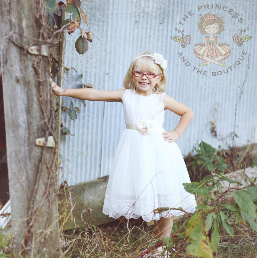 Mariage - Vintage white flower girl dress, flower girl dresses, white lace flower girl dress, white flower girl dress, communion dress, baptism dress