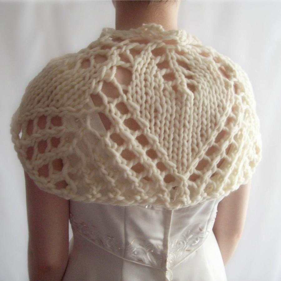 Hochzeit - Bridal capelet, Fall Wedding, Knitted Cape, Wedding Capelet, Lace cape, Ivory cape, Gift for Her, Gift for Mum, Birthday Gift,
