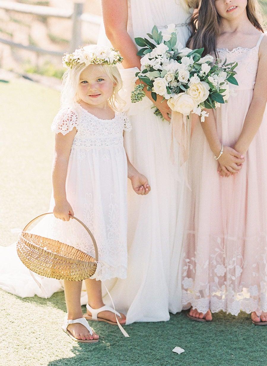 Mariage - Claire- Lace Flower Girl Dress-Rustic Flower Girl Dress-Vintage girl dress-Country girl Dress- Communion Dress-Lace girl dress-boho dress