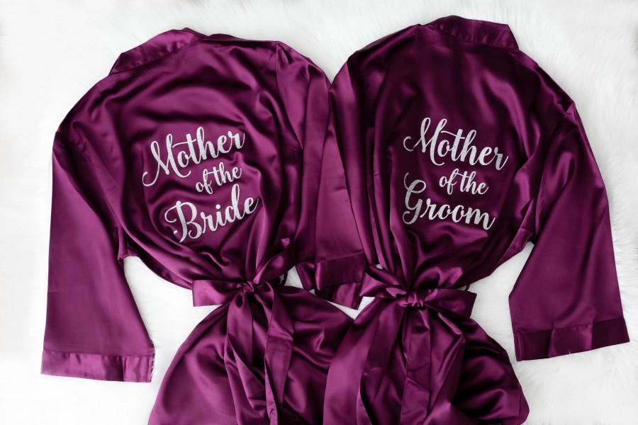 Hochzeit - Mother of the Bride Robe, Mother of the Groom Robe, Bridesmaids Robe, Getting Ready Robe,  Personalized Robe, Bridal Party, Satin Solid Robe