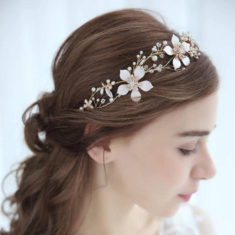 زفاف - Beautiful Bridal Hair comb with flowers, floral comb, hair vine, bridal headpiece, bridal hair accessories, wedding accessories,