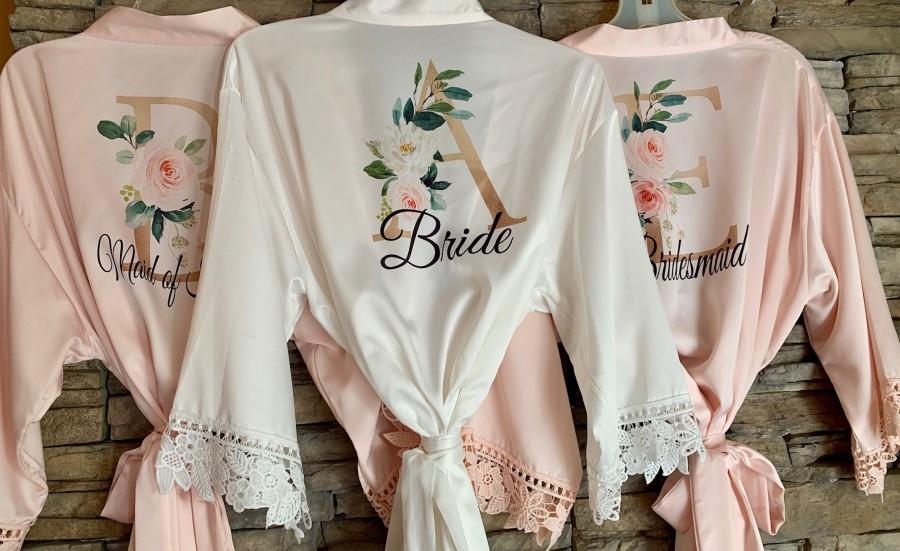 Wedding - Custom Bridesmaid Robes-Bridesmaid Robes Set -Bridesmaid Gift-Custom Wedding Robe-Gift for Bride-Lace Robe-Bridal Robe - Personalized Robe