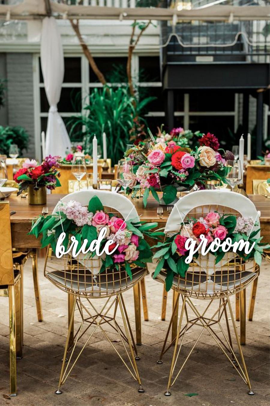 Свадьба - Bride Groom chair signs Wedding chair wooden signs Sign for Back of Chair Bride and Groom Chair Back Sign Mr and Mrs Chair Signs Set
