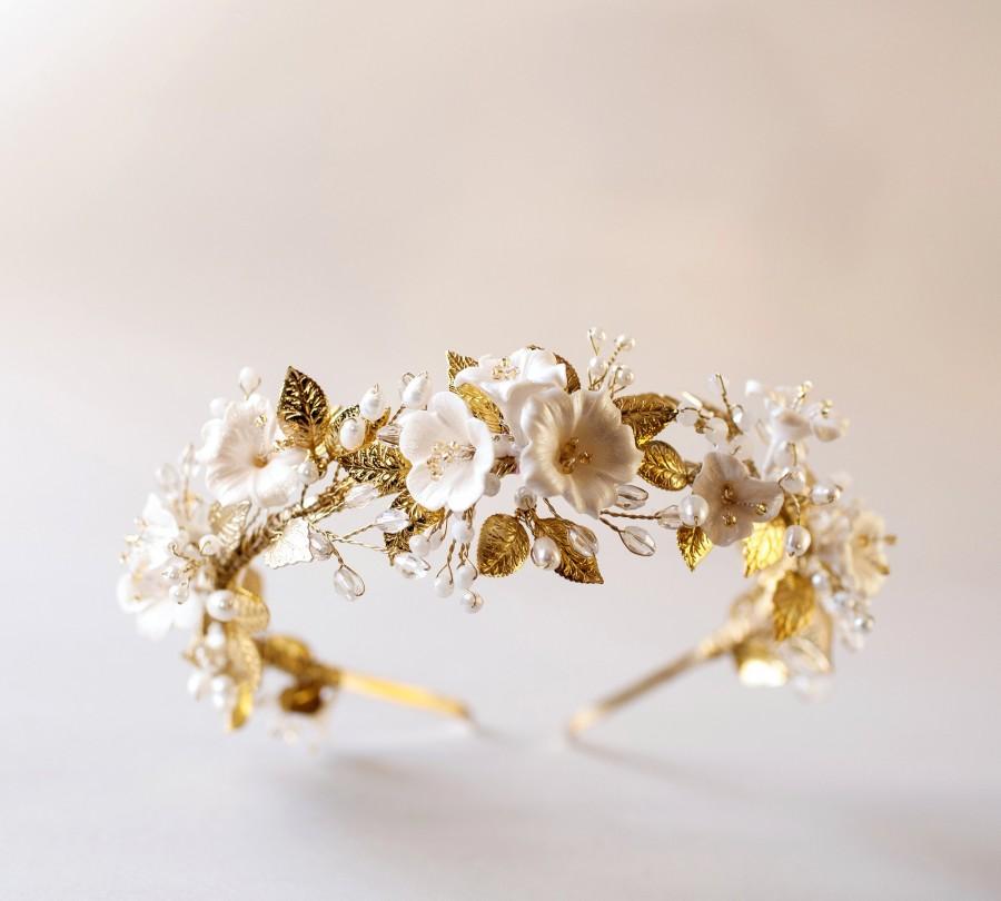 Hochzeit - Bridal Gold tiara with pearls & crystals, Wedding flower hair piece, Gold crown headpiece