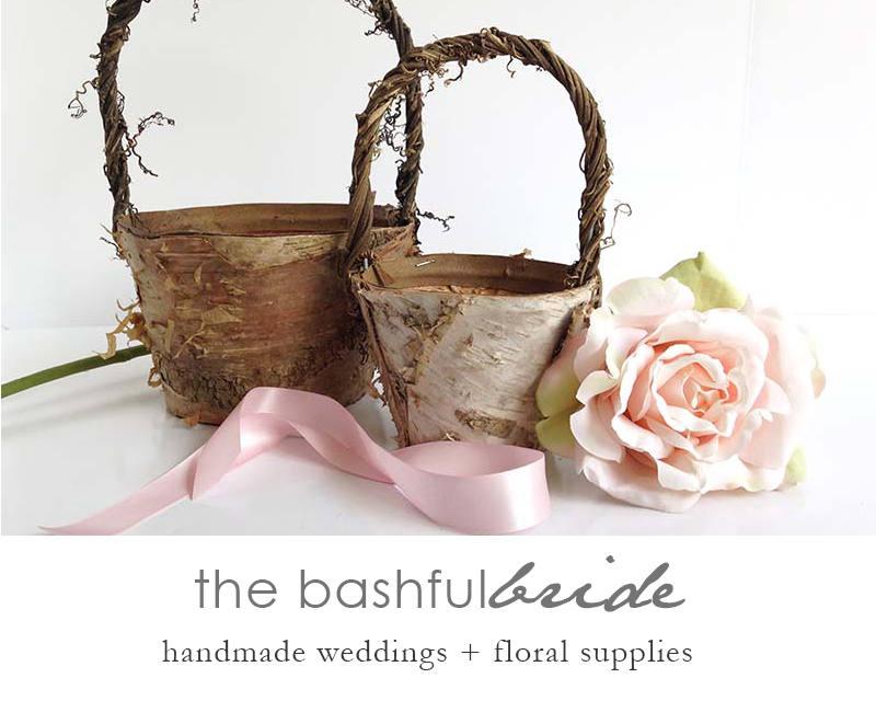 Свадьба - Two sizes, bohemian wedding, rustic flower girl basket, bohemian wedding decor, flower girl basket birch, farmhouse chic, barn wedding,