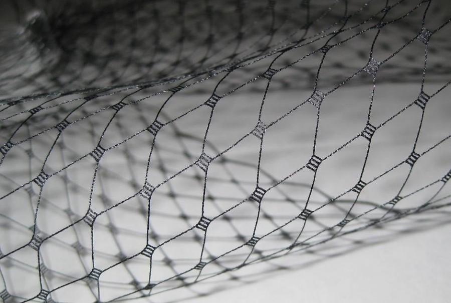 Hochzeit - BLACK French netting - 9-inch wide, for birdcage veils