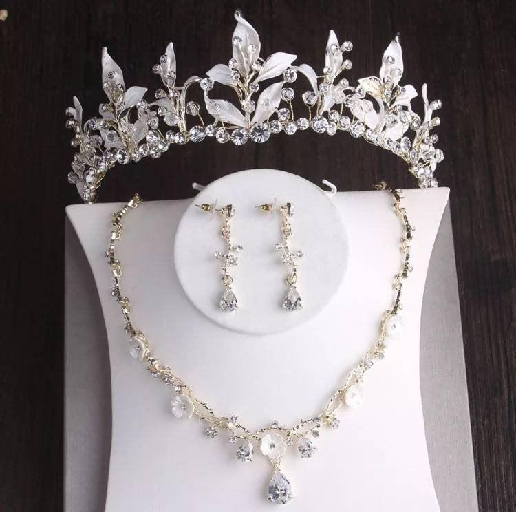 Wedding - Bridal Tiara set,Bridal jewellery set,wedding jewelery,Brides silver crystal necklace,Tiara & Earrings,Wedding accessories,Tiaras for Brides