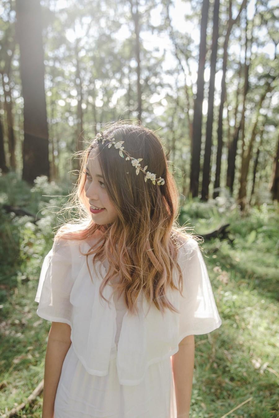 زفاف - creamy ivory gold flower hair wreath // bridal wedding flower crown headband rustic forest garden spring woodland headpiece / bridesmaids