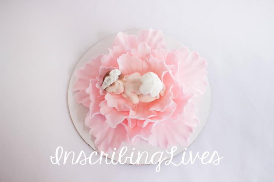 Mariage - Baby shower cake topper girl pink peony 3D figures edible fondant pink flower decorations girl christening baptism cake topper keepsakes