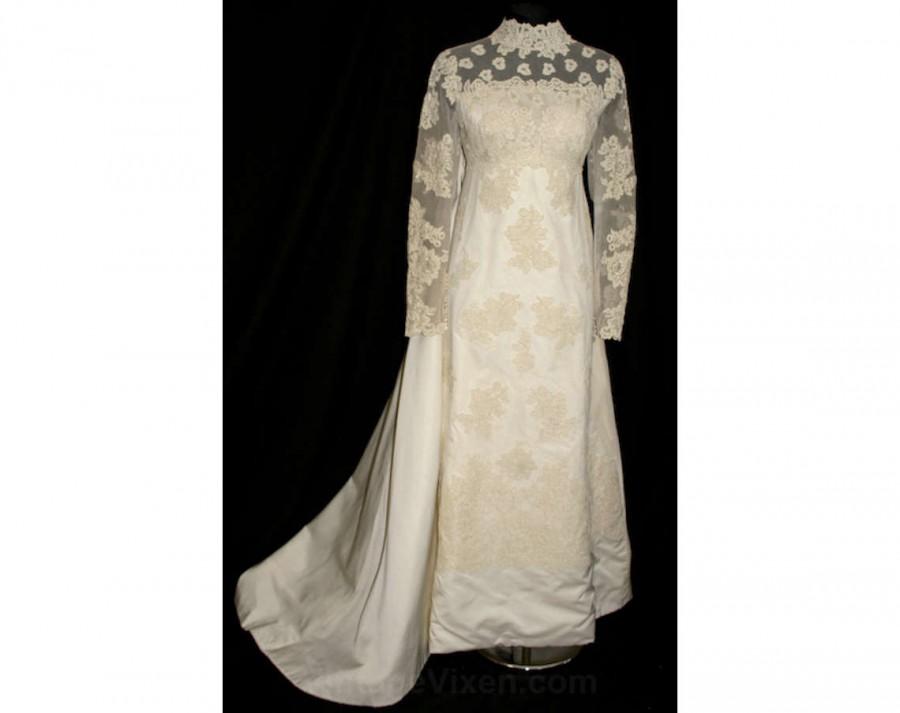 Hochzeit - Size 8 Wedding Dress - Fine Alencon Lace & Satin Empire 60s Bridal Gown by Priscilla of Boston - Attached Train - Bust 36 - NWT Deadstock