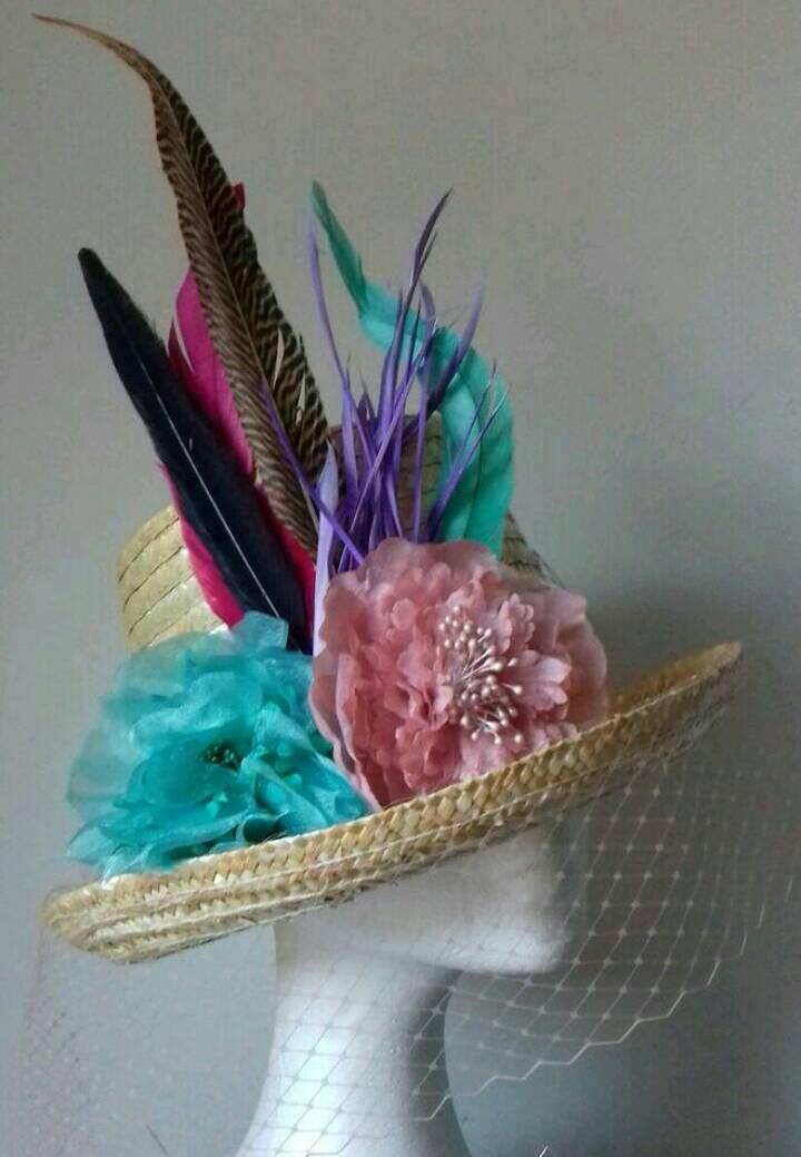 Wedding - Straw top hat, Womens top hat, Summer top hat, Feathers hat, Flowers hat, Veil hat, Summer hat, Wedding hat, Wedding accessories, Hats