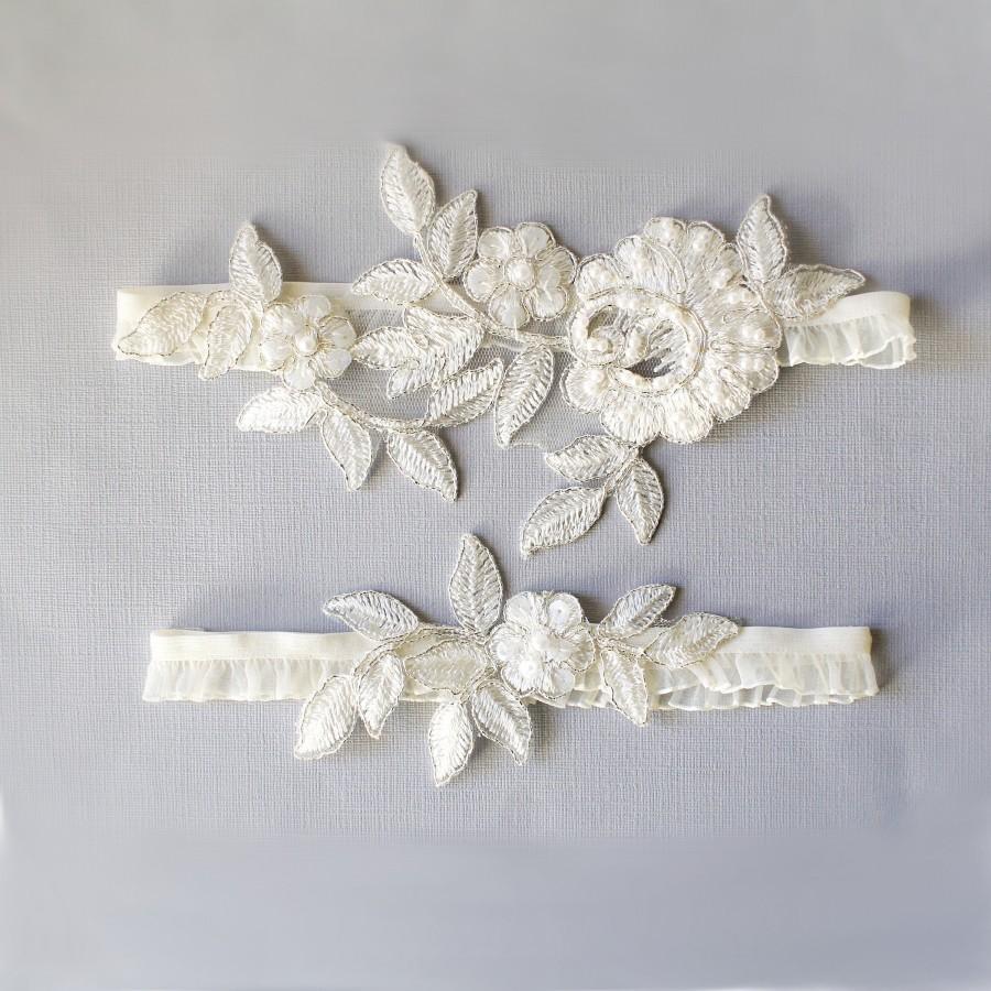 Wedding - Ivory Pearl Beaded Flower Lace Wedding Garter Set ,Ivory Lace Garter Set, Ivory Toss Garter, Wedding Garter Belt / GT- 62