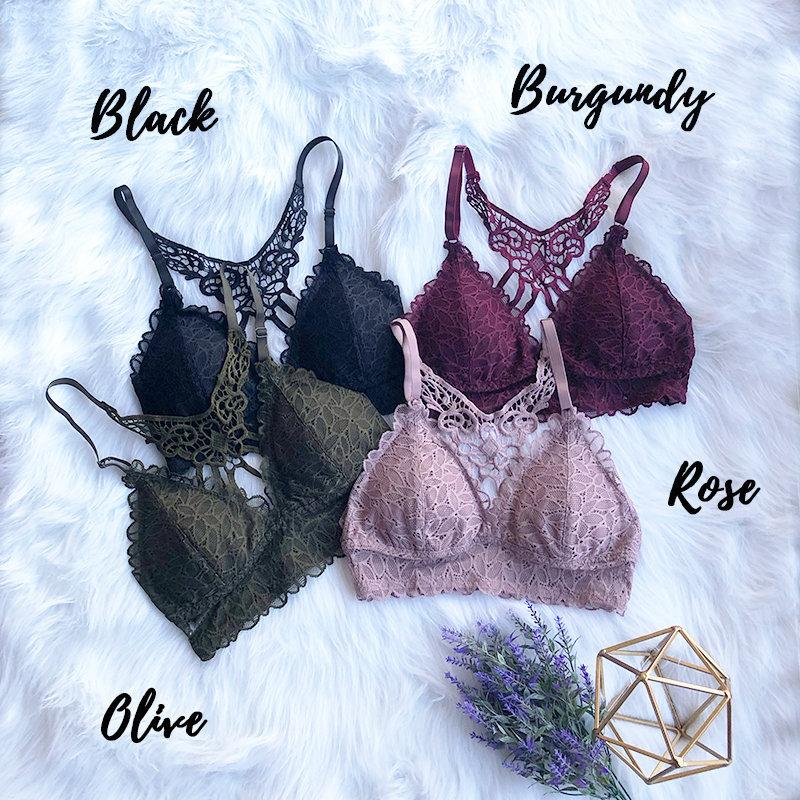 Свадьба - Floral Lace Padded Bralette and Panty Set with lace applique and adjustable straps, lace bralette removable padding, lace racerback bralette