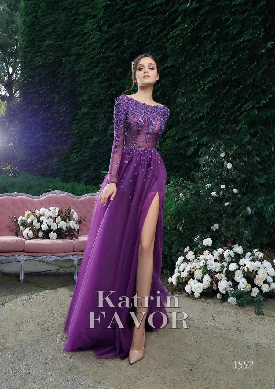 Mariage - Plum Evening Dress,Violet Tulle Dress,Embroidered Top Formal Gown,Long Sleeve Bridesmaid Dress,Split Light Pink Prom,Emerald Low Back Dress