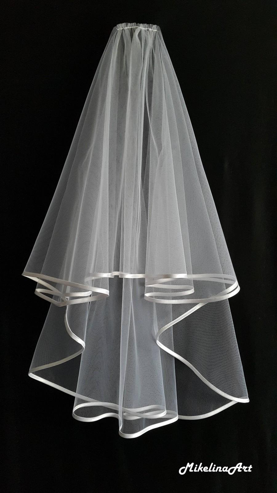 Mariage - White Wedding Veil, Two Layers, White Satin Edging.