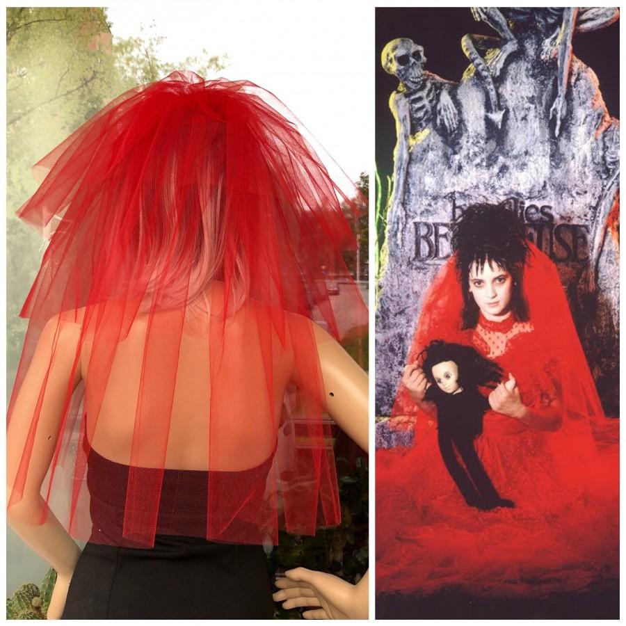 Wedding - Halloween party Veil 3-tier red, Halloween costume idea. Lydia Deetz halloween costume veil. Bachelorette veil, long length. Halloween night