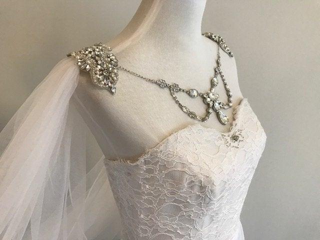 زفاف - Bridal Cape Veil w/Rhinestone Jewelry on Front and Back__ 108"W x 120" (3 meter) Long, White/ Off White/ Ivory__ (CV104)