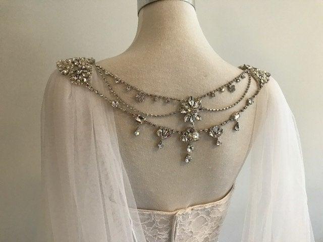 زفاف - Bridal Cape Veil w/Back Jewelry__ 108"W x 120" (3 meter) Long, White/ Off White/ Ivory__ (CV103)