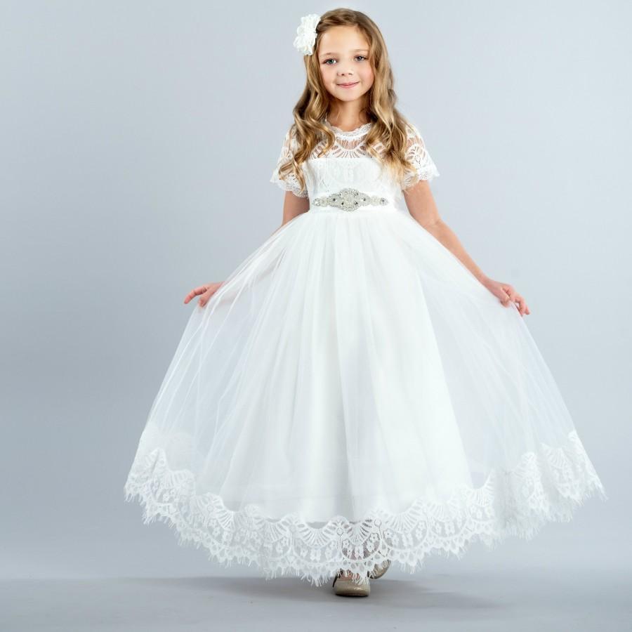 Mariage - White Lace Flower girl dress, Tulle Rustic flower girl dress, Communion dress, Flower girl dresses, Baptism dress, baby girl lace dress