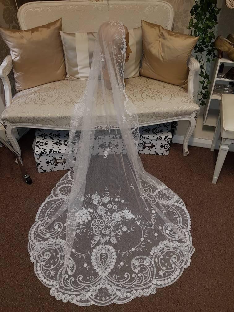زفاف - Beautiful Antique Brussels Princess Lace Wedding Bridal Veil