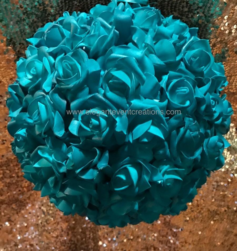 Hochzeit - Foam Rose Flower balls, Pomander Balls also called Kissing Balls, Centerpieces, Weddings,