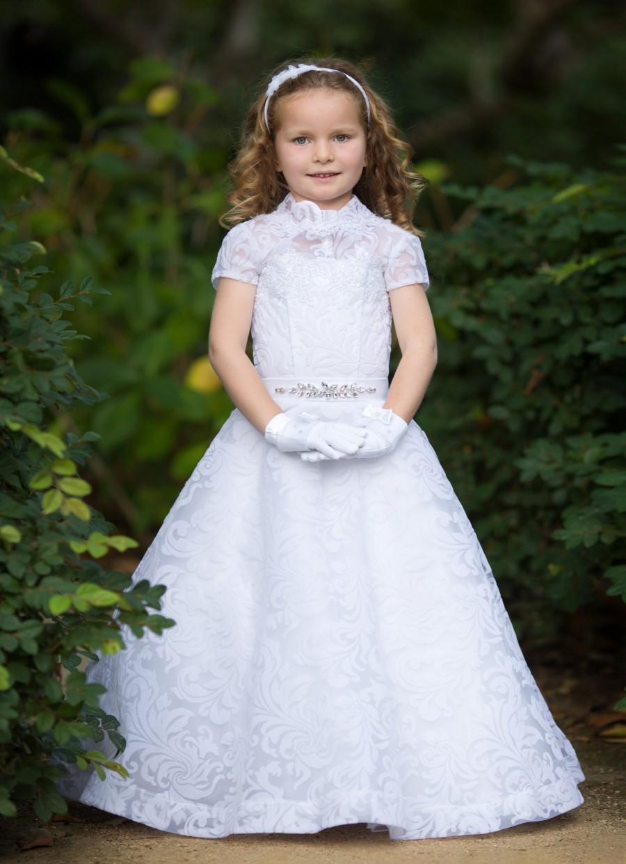 Mariage - White flower girl dress Lace girls party dress Baby Toddler Birthday Princess Girls wedding dress First Communion Baptism Special occasion