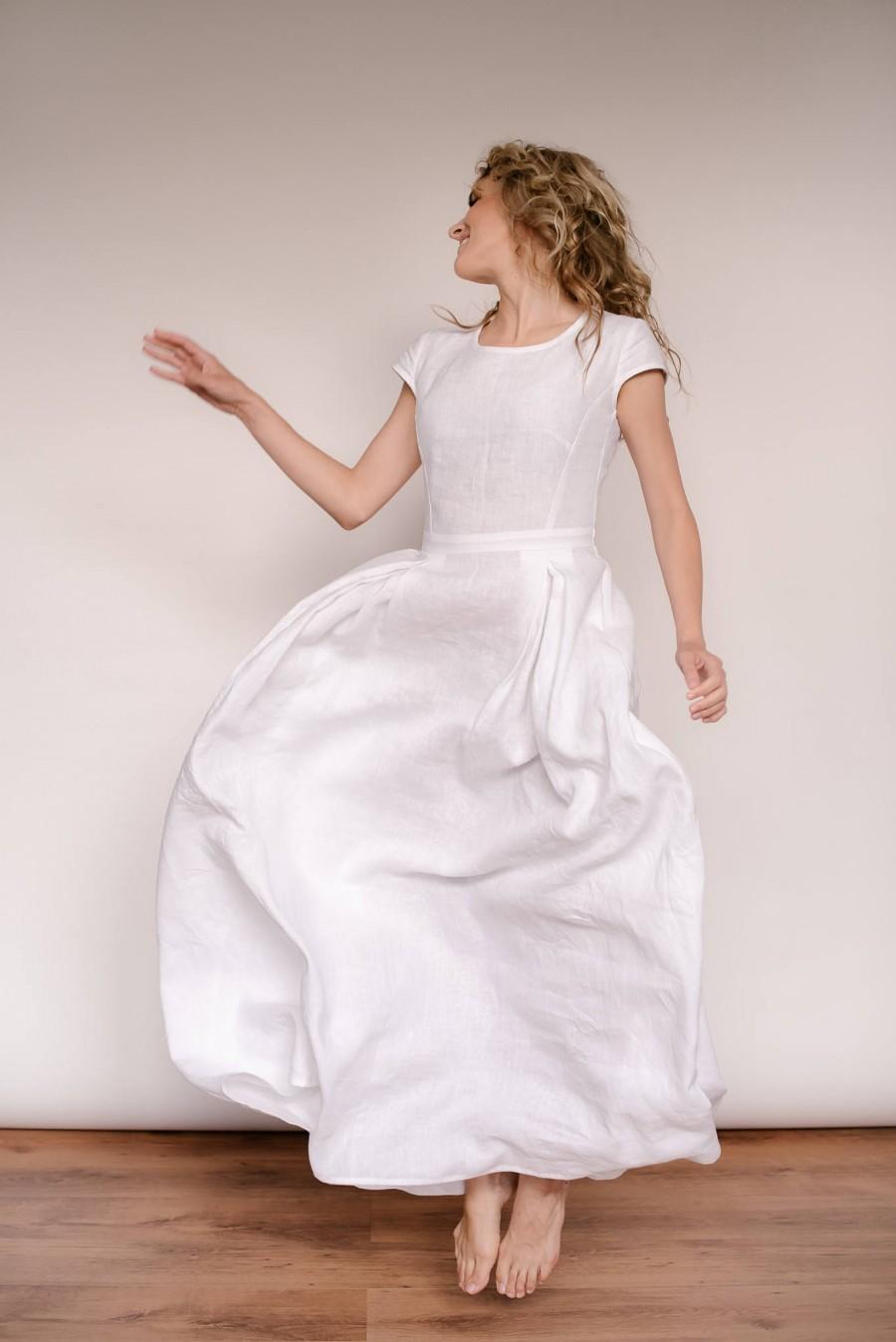 Hochzeit - Linen Wedding Dress, Simple Wedding Dress, Minimalist Wedding Dress, Linen Clothing, Modest Wedding Dress, Casual Wedding Dress, White Linen