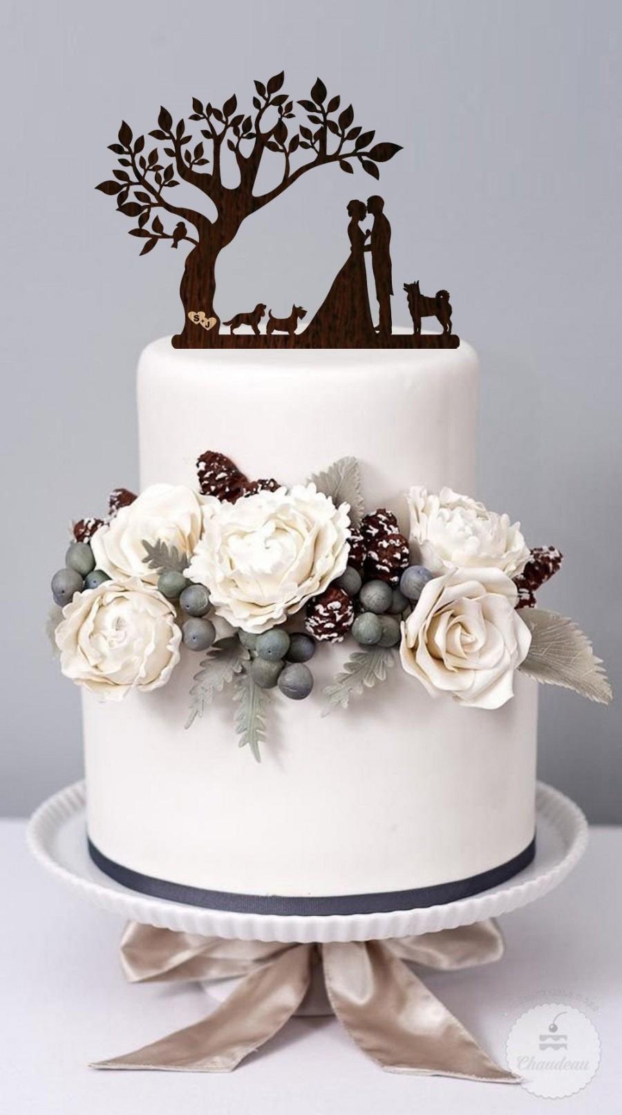 Mariage - Wedding cake topper with Dog Bride Groom Silhouette Family Wedding Cake Topper Mr and Mrs with Вog Сustomized Еopper Couple Kissing with dog
