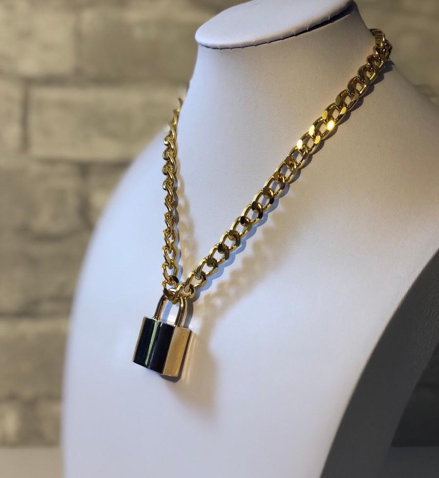 زفاف - Gold Colored Padlock Necklace - Chain Necklace with Large Gold Colored Lock