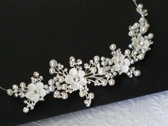 زفاف - Pearl Crystal Bridal Hair Vine, Wedding Silver Hair Wreath, Floral Headpiece, Bridal Hair Jewelry, White Pearl Crystal Hair Vine, Pearl Vine
