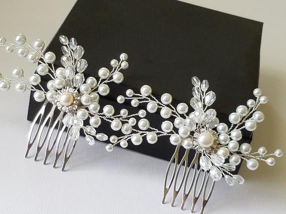Свадьба - White Pearl Hair Combs, Set of 2 Pearl Hair Pieces, Bridal Headpiece, Wedding Pearl Hair Jewelry, Pearl Silver Floral Headpiece, Bridal Comb