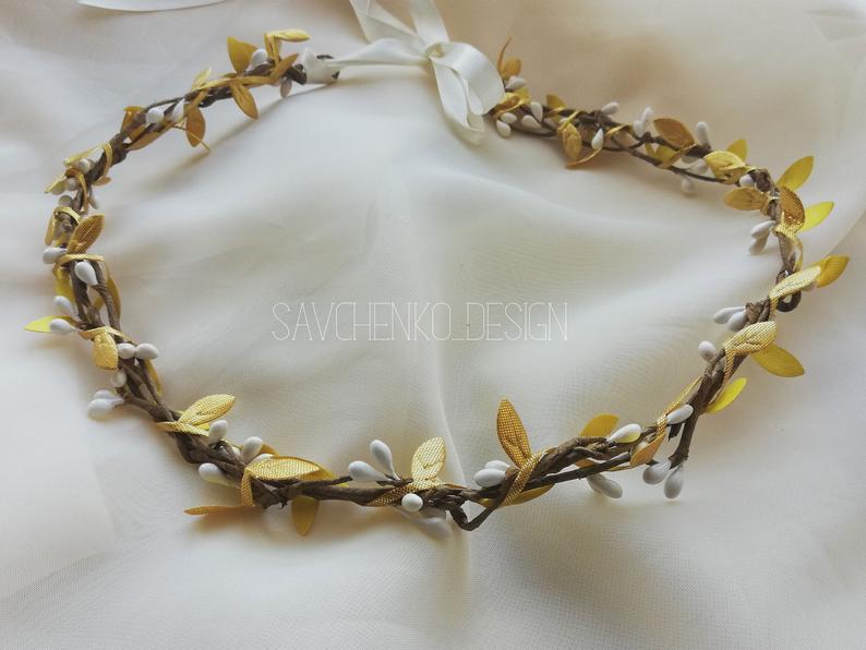Hochzeit - rustic flower girl crown, greenery head wreath,bride flower girl halo, bridal gold floral woodland wreath, vintage style seashell hairpiece