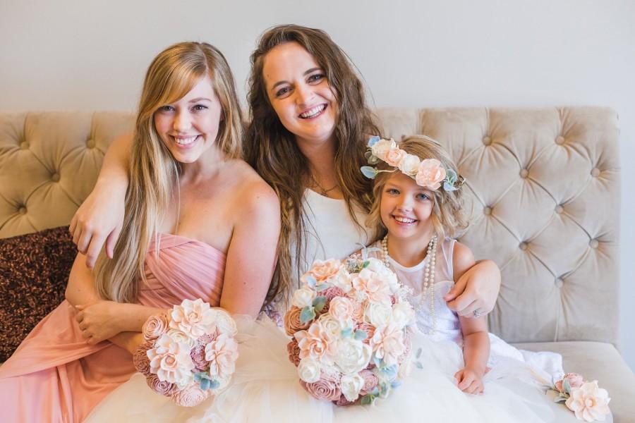 زفاف - Shabby Chic Bridesmaid Bouquet - Wooden Flowers - Shabby Chic Wedding Collection - Pink and Blush - Custom Colors - Made to Order