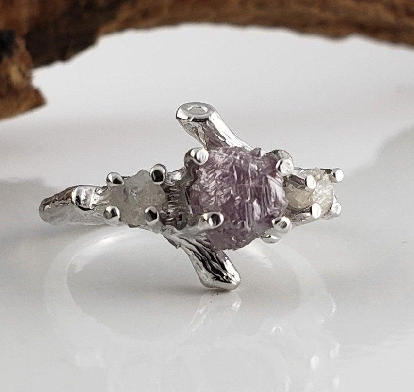 زفاف - Raw Purple Diamond Engagement Ring in 14k White Gold, Three Stone Ring, Raw White Accent Stones, Wedding Ring, by Dawn Vertrees