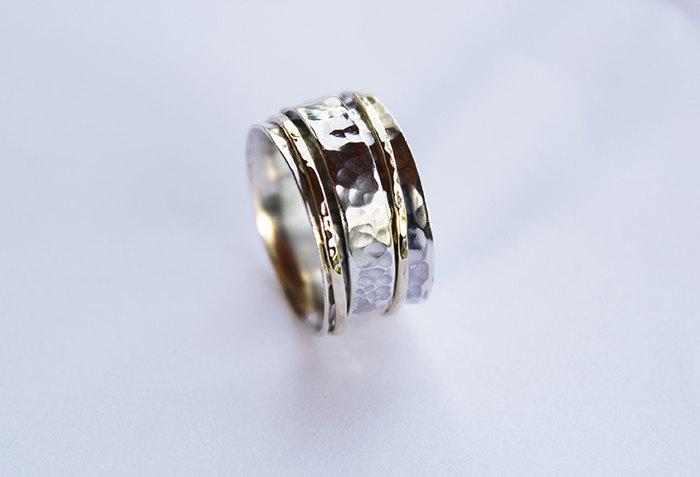 زفاف - Silver spinner ring ,Hammered band 