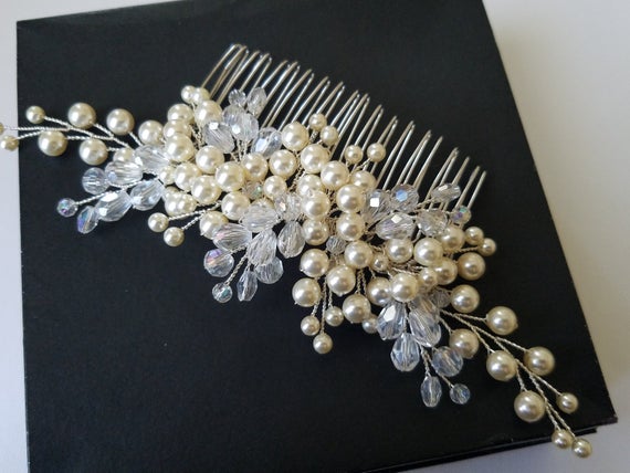 Свадьба - Pearl Bridal Hair Comb, Ivory Pearl Hair Piece, Swarovski Ivory Pearl Hairpiece, Pearl Hair Jewelry, Pearl Crystal Headpiece, Wedding Comb