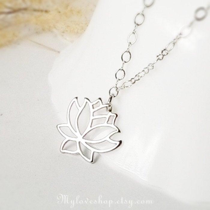 Hochzeit - Lotus necklace, Silver water Lily necklace Vintage Style Charm Necklace, Nickle Free, Bridesmaid gift, Wedding accessories, gift for Mom