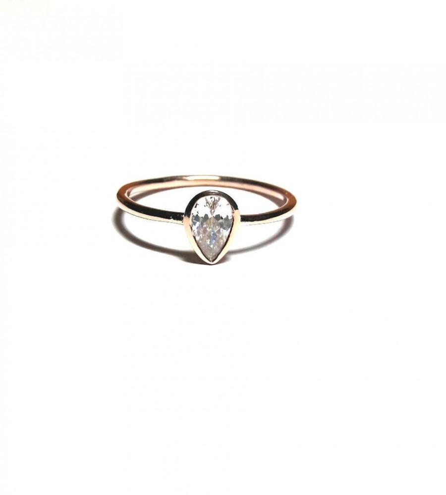 زفاف - Pear Ring-Drop Ring-Solitaire Ring - Dainty Drop Ring - Diamond Ring - Pear cut Drop Ring - Gold Ring - Handmade Drop Ring