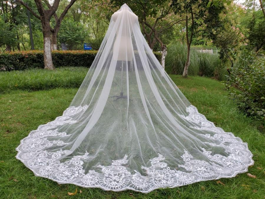 زفاف - Luxury Cathedral lace veil Long Tail Wedding Bridal bling bling lace Veil ,Church Ivory vail White Sequins Lace Veils and comb