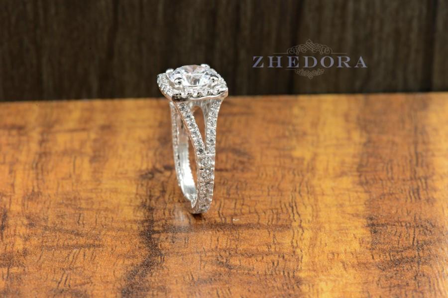 زفاف - 2.85 CT Halo Round Engagement Wedding Ring Solid 14k/18k  White Gold, Halo Engagement Ring, Split Shank Ring, Heavy Ring , Moissanite Ring