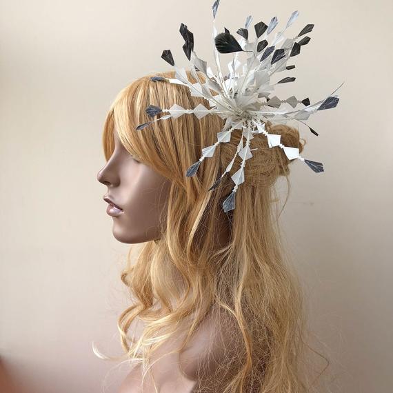 Mariage - Millinery Feather Hat Trim Feather Floral Mount Fascinator Goose Feathers Handmade Flowers for Derby Ascot Formal Day 1 Piece