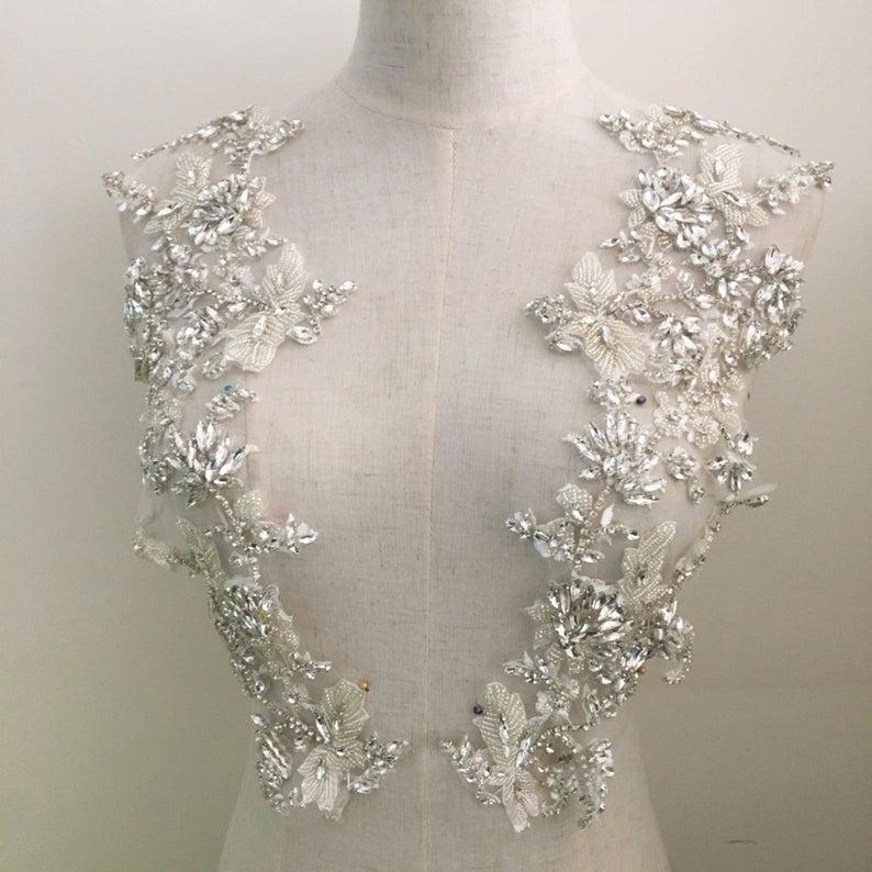 Mariage - Chic Crystal Sewing applique Rhinestone Beaded Blossom Flower Sparkling Motif for Haute Couture Dresses Prom Gown