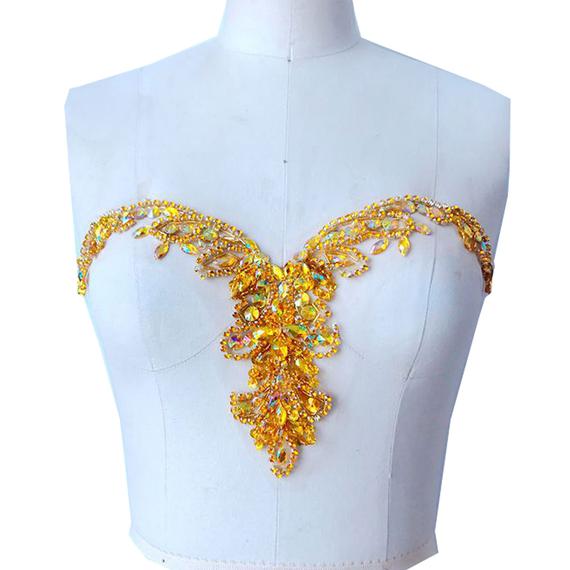 Hochzeit - Sparkling Rhinestone Neckline Trims Beaded Sequin Bodice Appliques Design for Bridal Dress Evening Gown