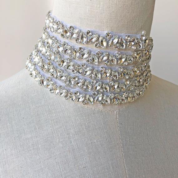 زفاف - Rhinestone Crystal Trimming Diamante Belt Iron on Appliques for Wedding Dress Straps Sash Belt Headband Custom length