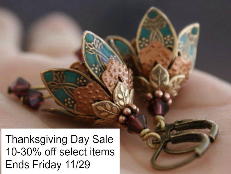 Свадьба - Wife Gift, Dangle Flower Earrings Christmas Gift, Dangle Teal Earrings, Bell Flower Dangle Drop Earrings, Gift For Her