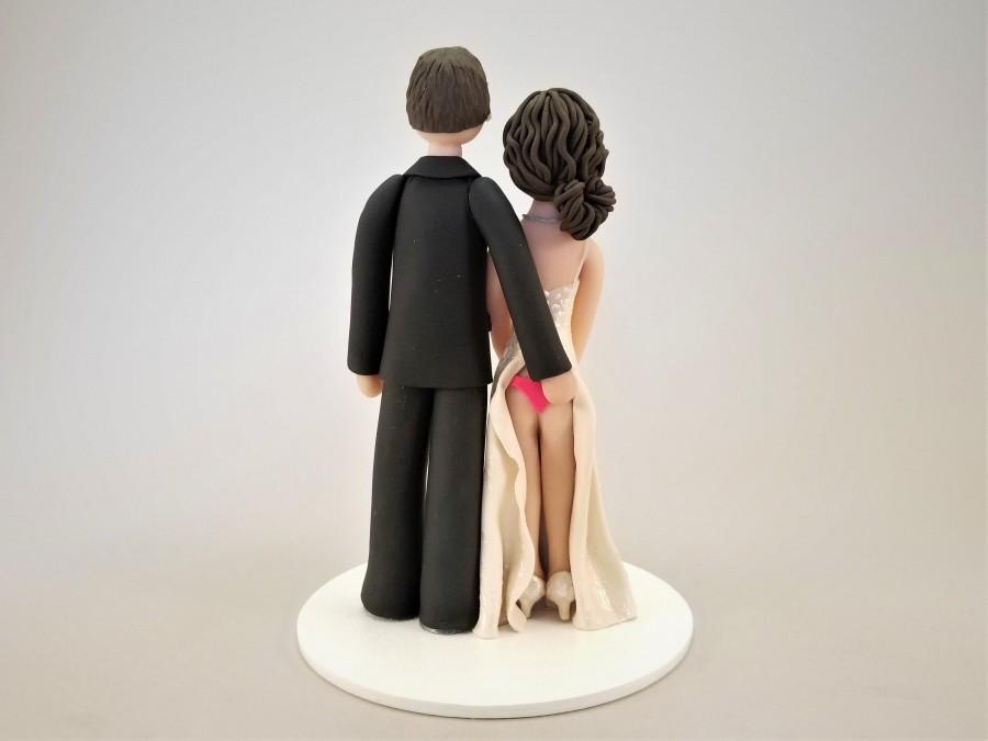Hochzeit - MUDCARDS Personalized Sexy Wedding Cake Topper