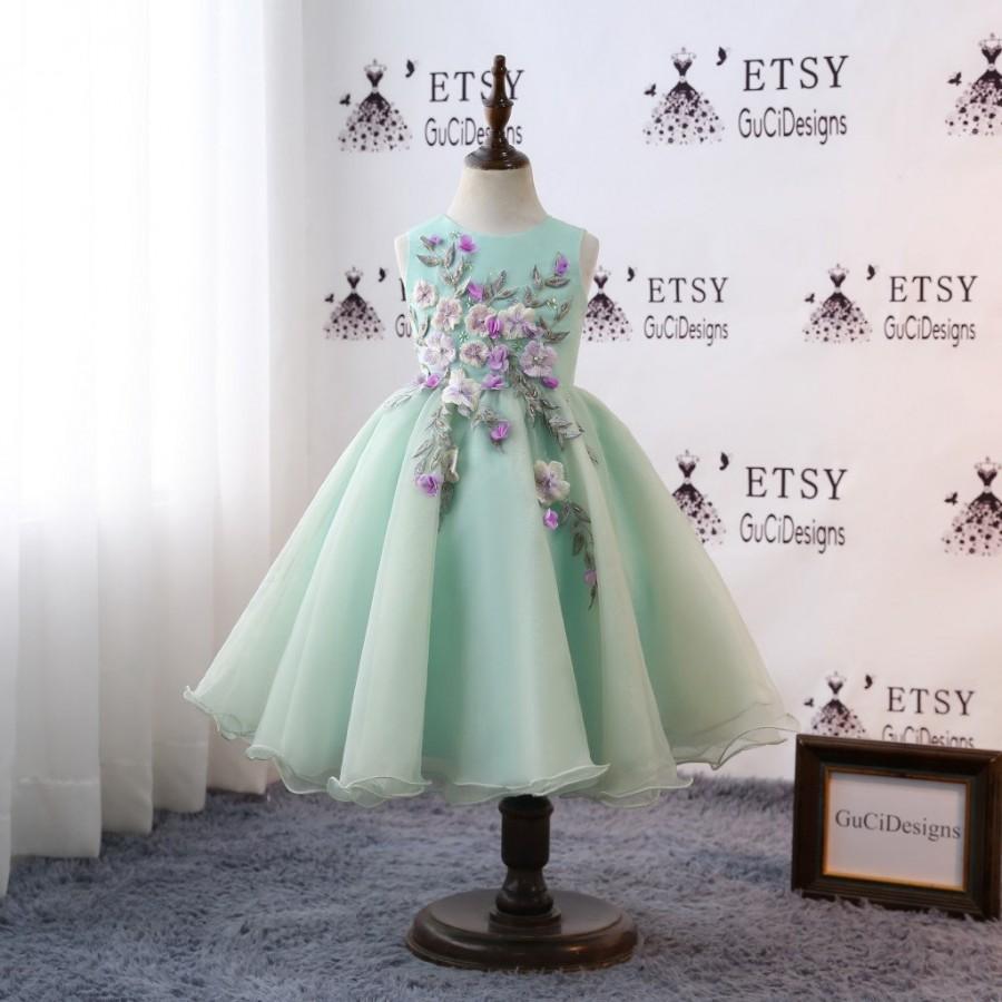 Hochzeit - 2018 Floral Flower Girl Dresses For Weddings Long Green Tulle Purple Flower Beaded Girls Ball Gown Kids First Communion Dress Ankle Length