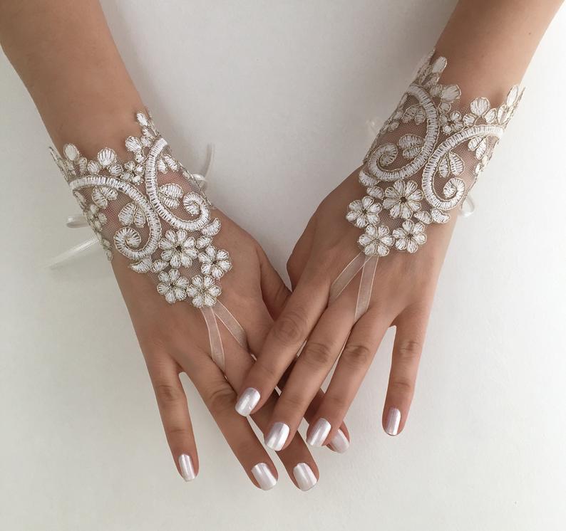 Mariage - Ivory Gold Bridal Gloves Wedding Gloves, Ivory lace gloves, Handmade gloves, Ivory bride glove lace gloves fingerless gloves